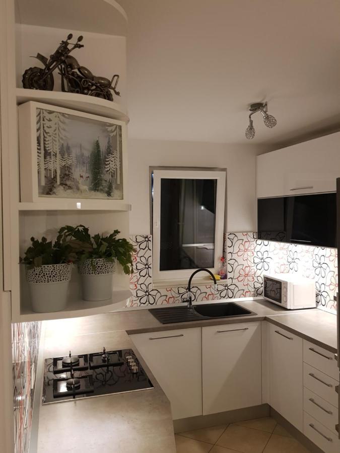 Apartment Fortuna Макарска Екстериор снимка