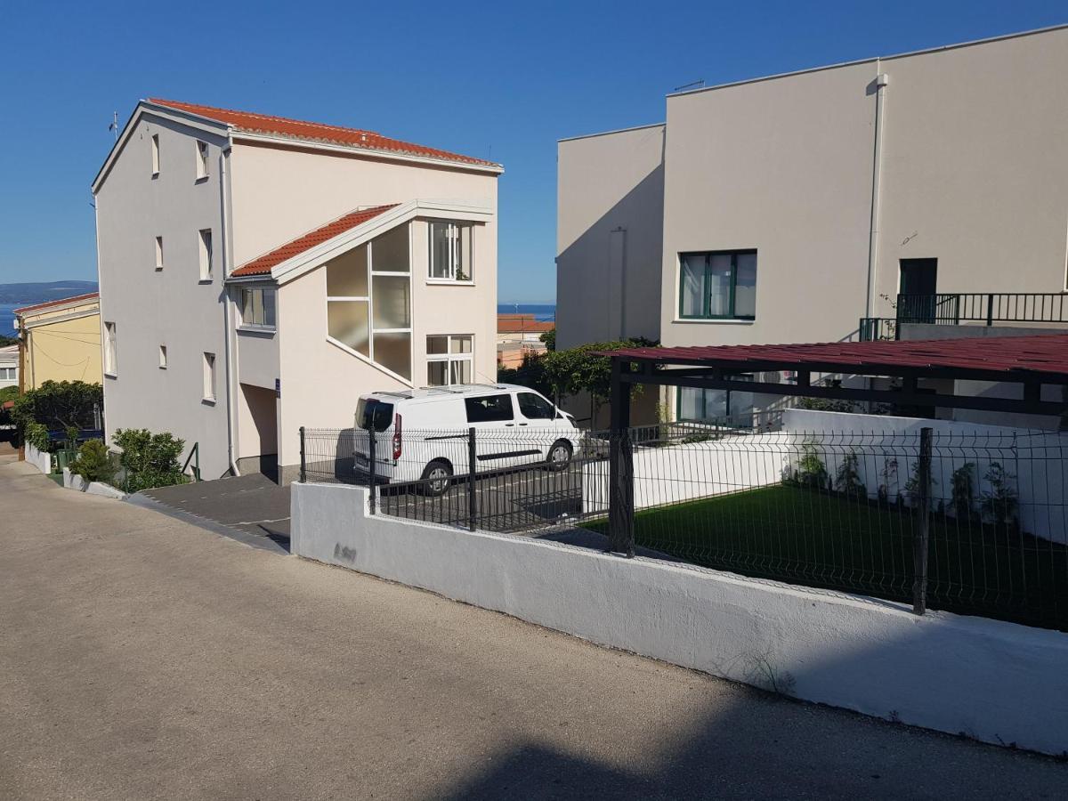 Apartment Fortuna Макарска Екстериор снимка