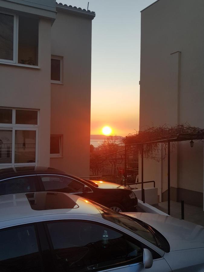 Apartment Fortuna Макарска Екстериор снимка