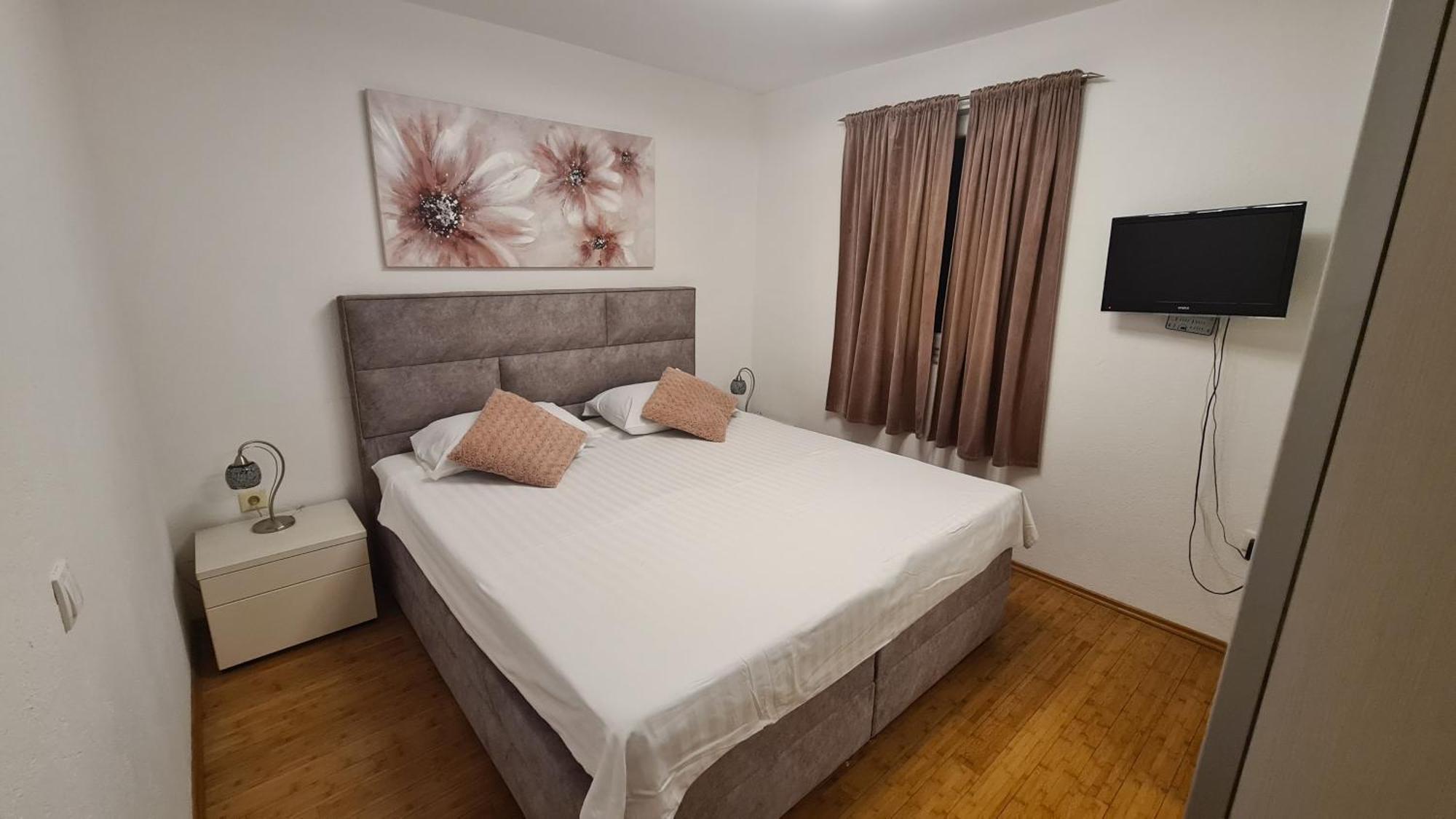 Apartment Fortuna Макарска Екстериор снимка